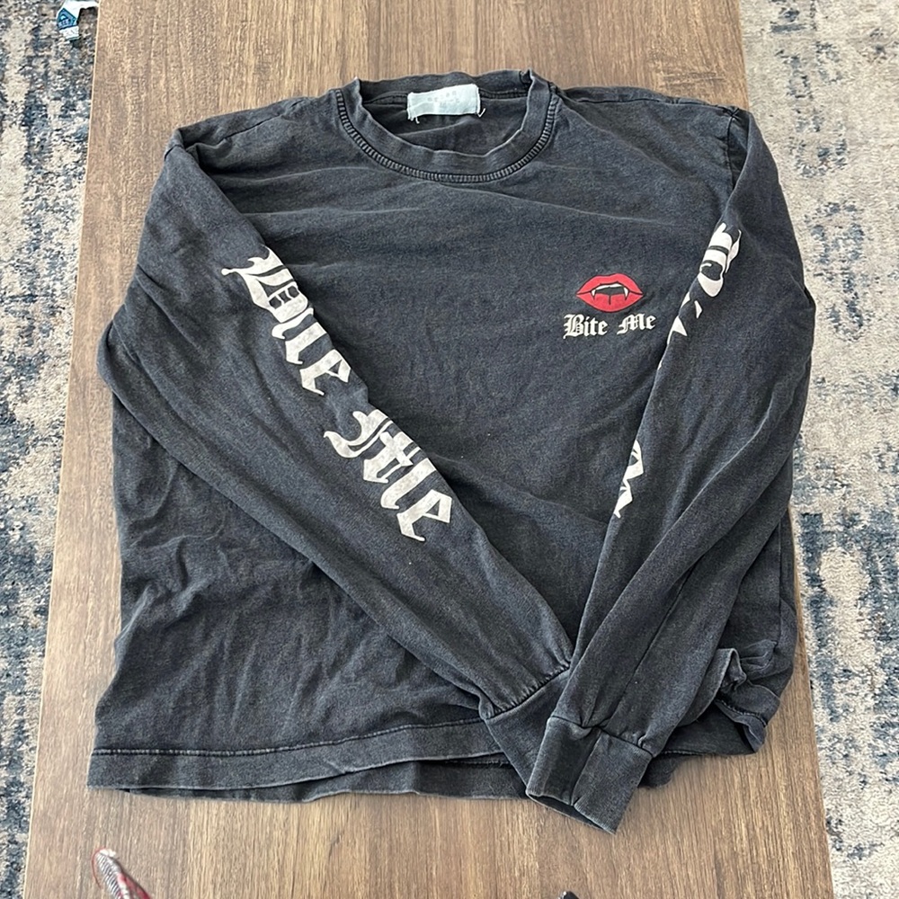 long sleeve shirt